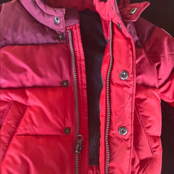 GAP Kids Red Puffer Jacket - Picture 3 of 5